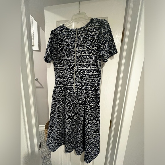 Lularoe dress - Picture 2 of 4